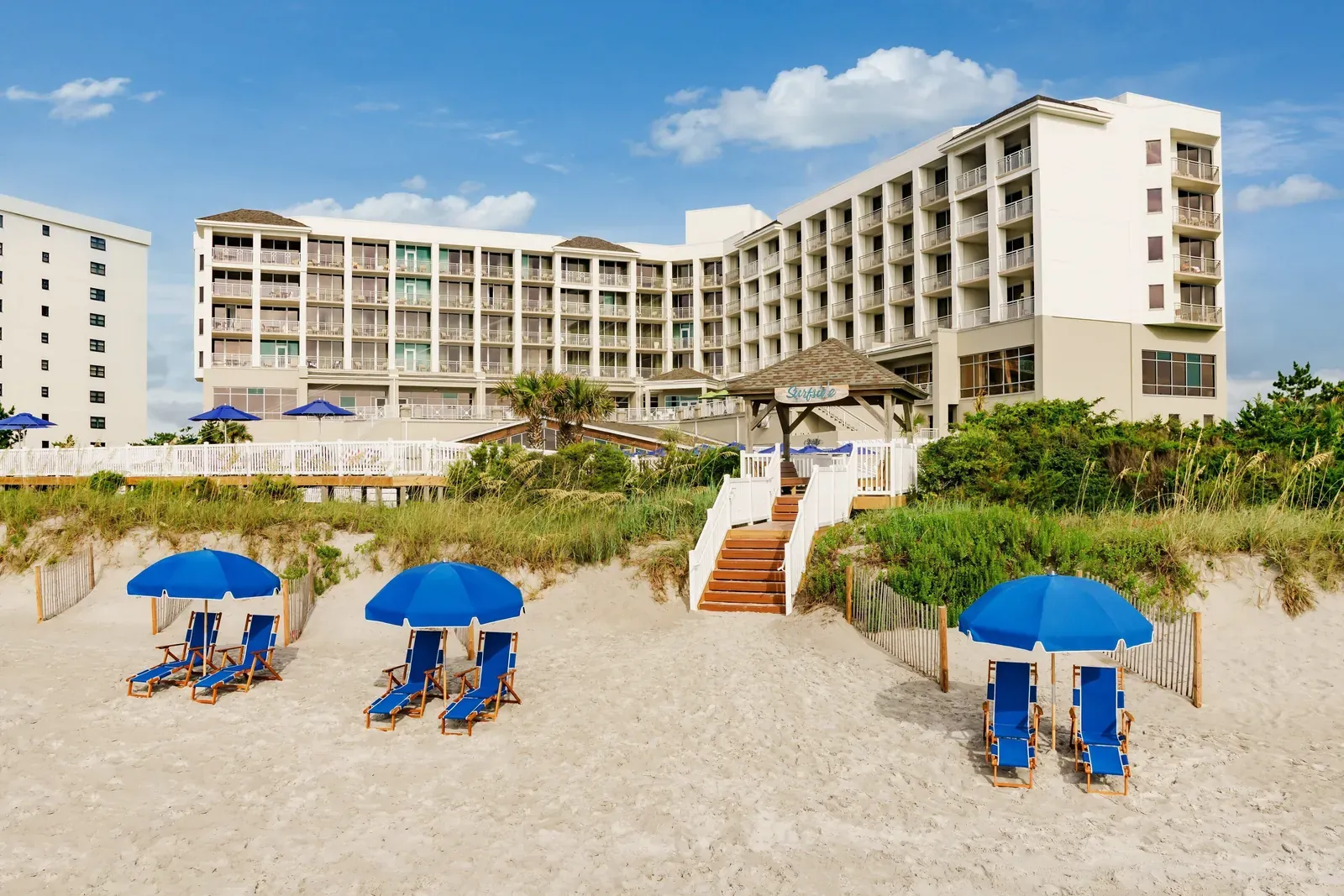 Beachside building and pool at Holiday Inn Resort Lumina on Wrightsville Beach.